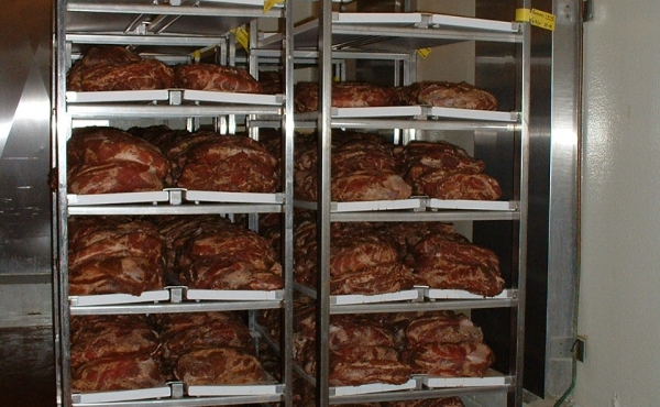 ADVANTAGEOUS EQUIPMENT FOR THE MEAT AND CURED MEAT SECTOR