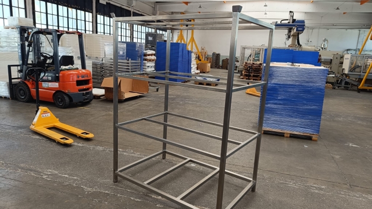 rack per caciocavallo